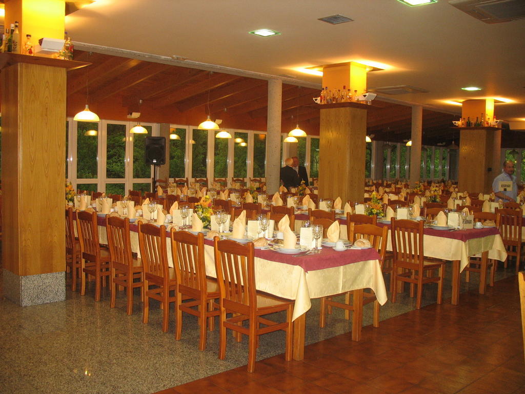 Hotel A Veiga Samos Exterior foto